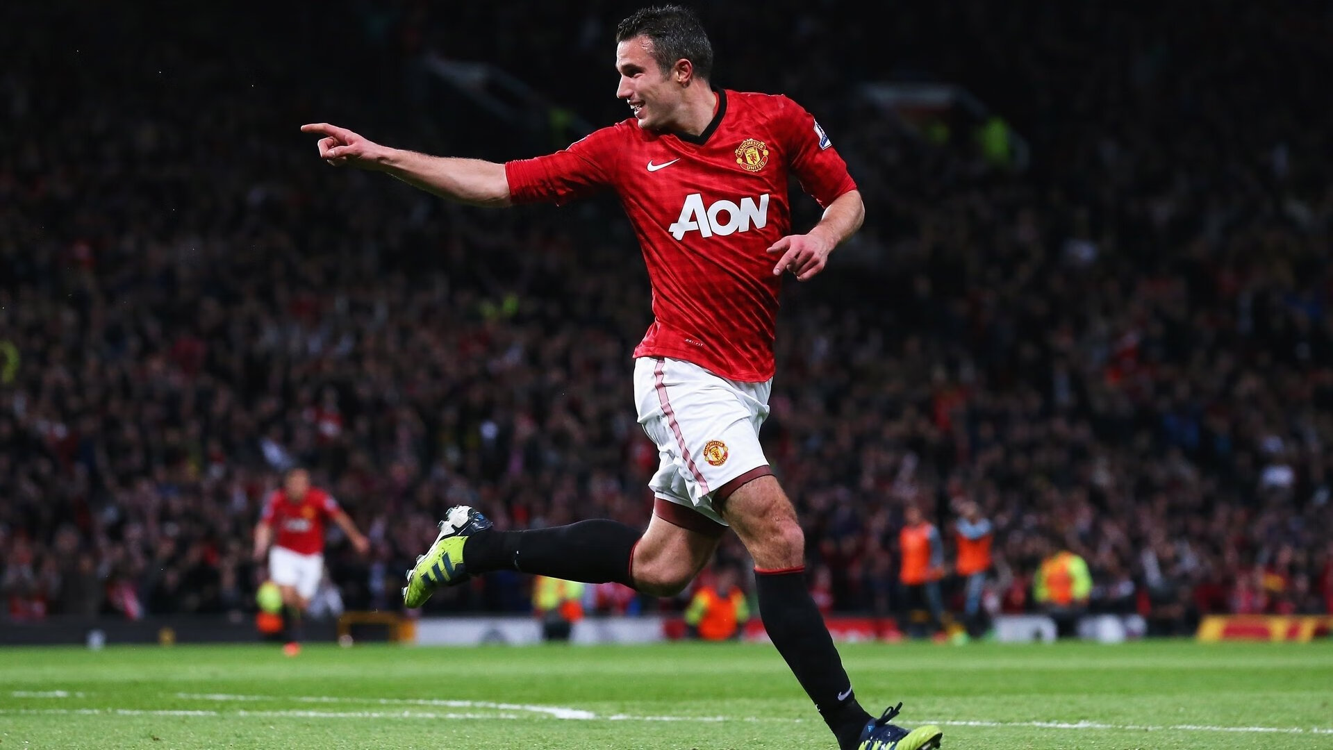 激情四射!全国高校接力赛决赛落幕,青春与速度点燃赛场